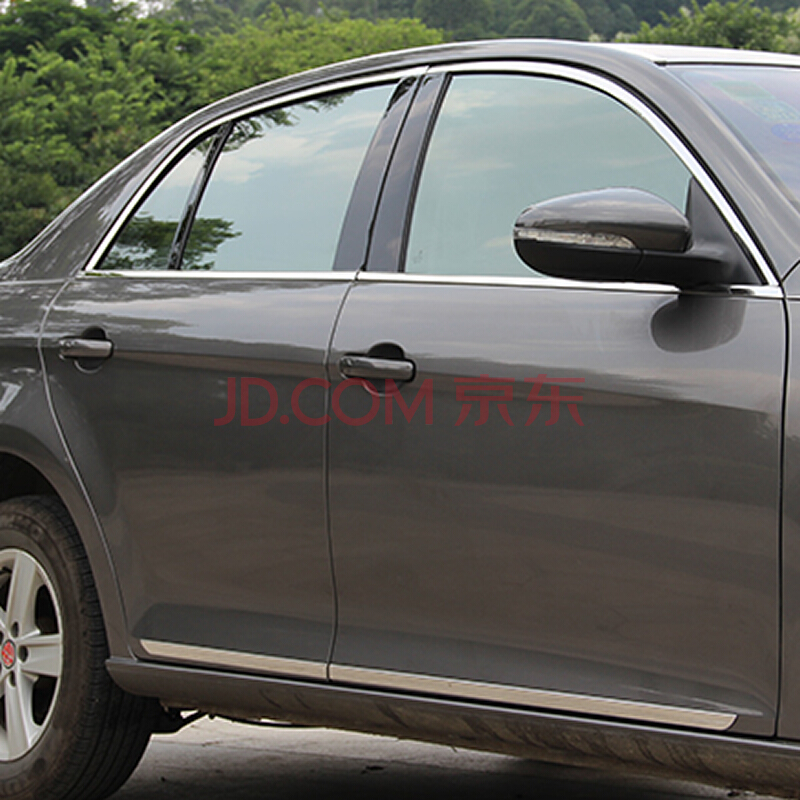 米兰·(milan)中国官方网站-韩鹏边路奇袭连过对手两次 巅峰郝海东附体(图)(图1)